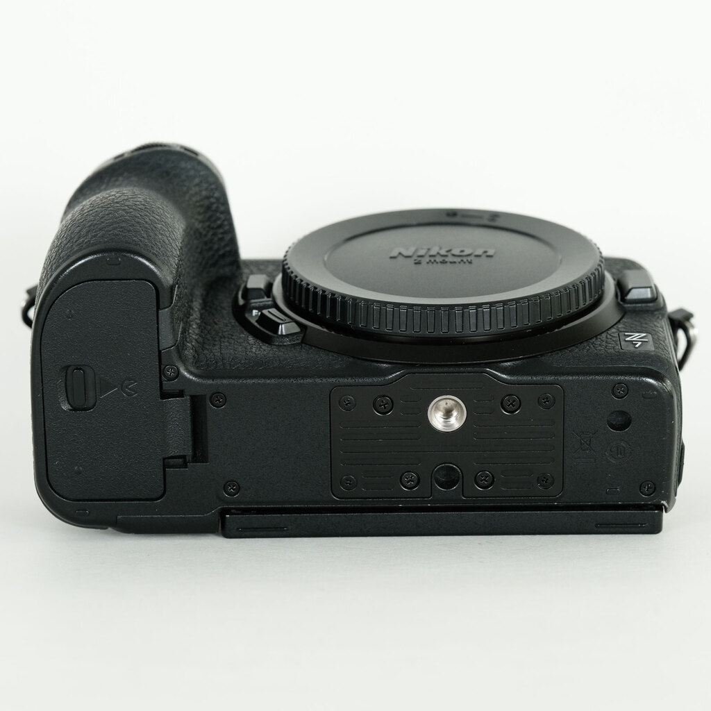 Nikon Z7の出品 | ONE SCENE（ワンシーン）