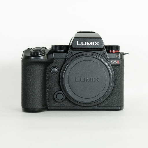Panasonic LUMIX S5II DC-S5M2