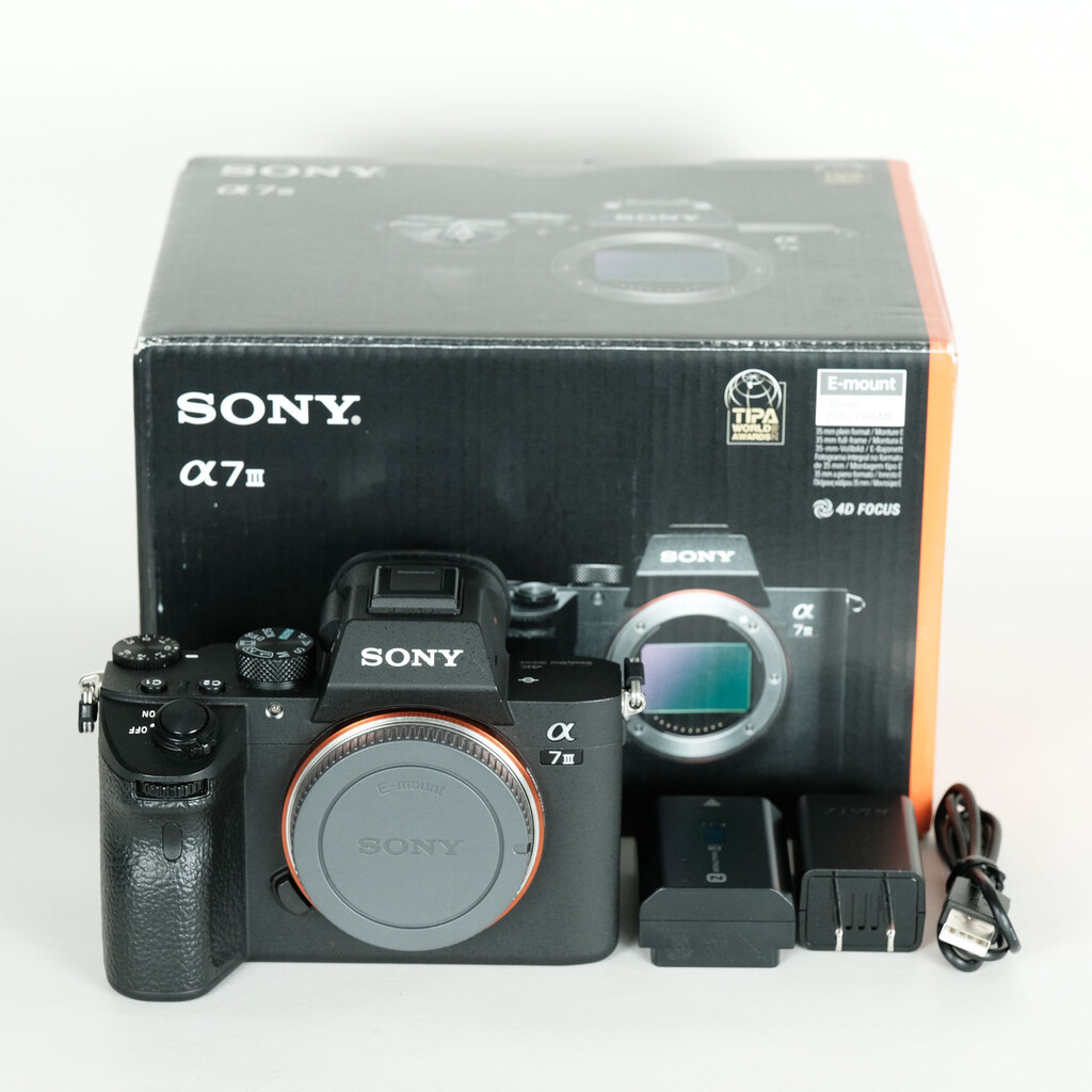 SONY α7 III(ILCE-7M3) SONY α7 III(ILCE-7M3)