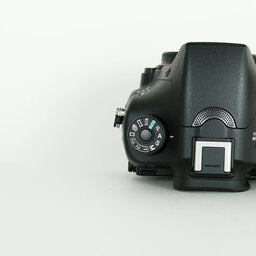 SONY α77IIボディ ILCA-77M2