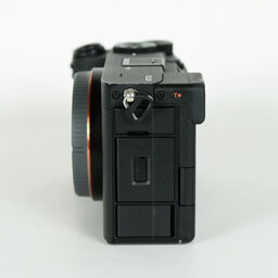 SONY α7C II（ILCE-7CM2）