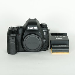 Canon EOS 6D Mark II