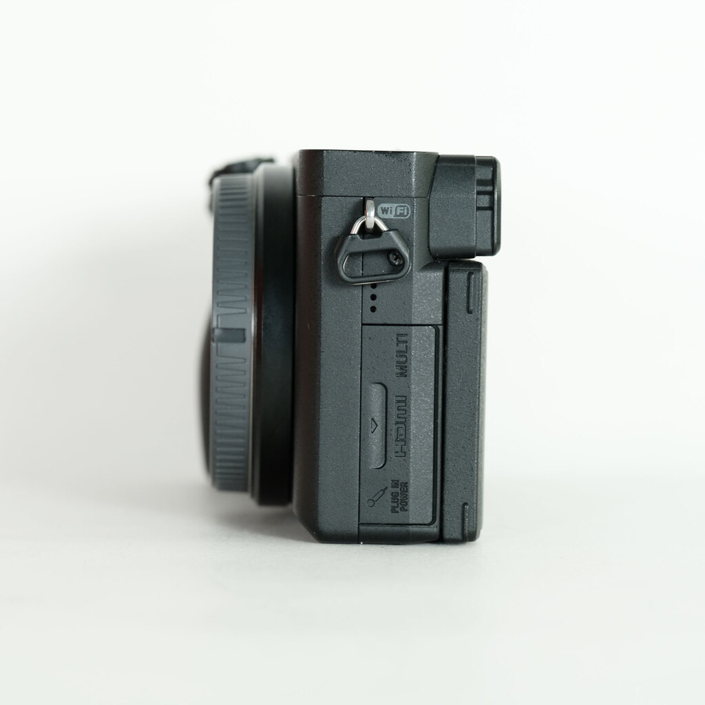 SONY α6400(ILCE-6400) SONY α6400(ILCE-6400)
