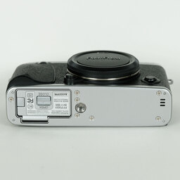 FUJIFILM X-E3