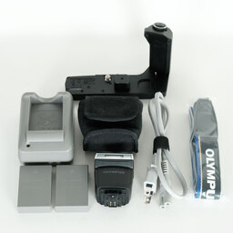 OLYMPUS OM-D E-M5 Mark III