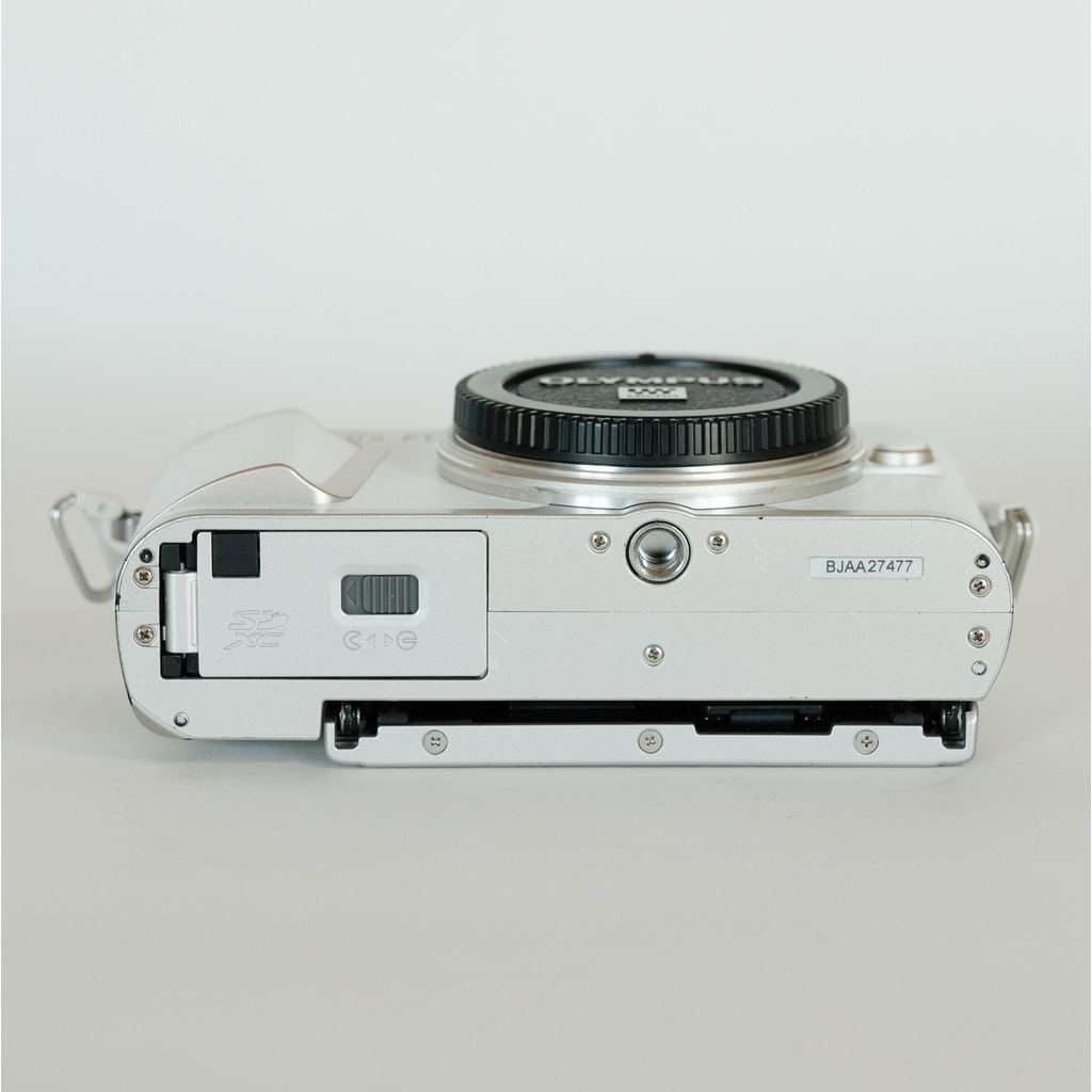 OLYMPUS PEN E-PL10の出品 | ONE SCENE（ワンシーン）