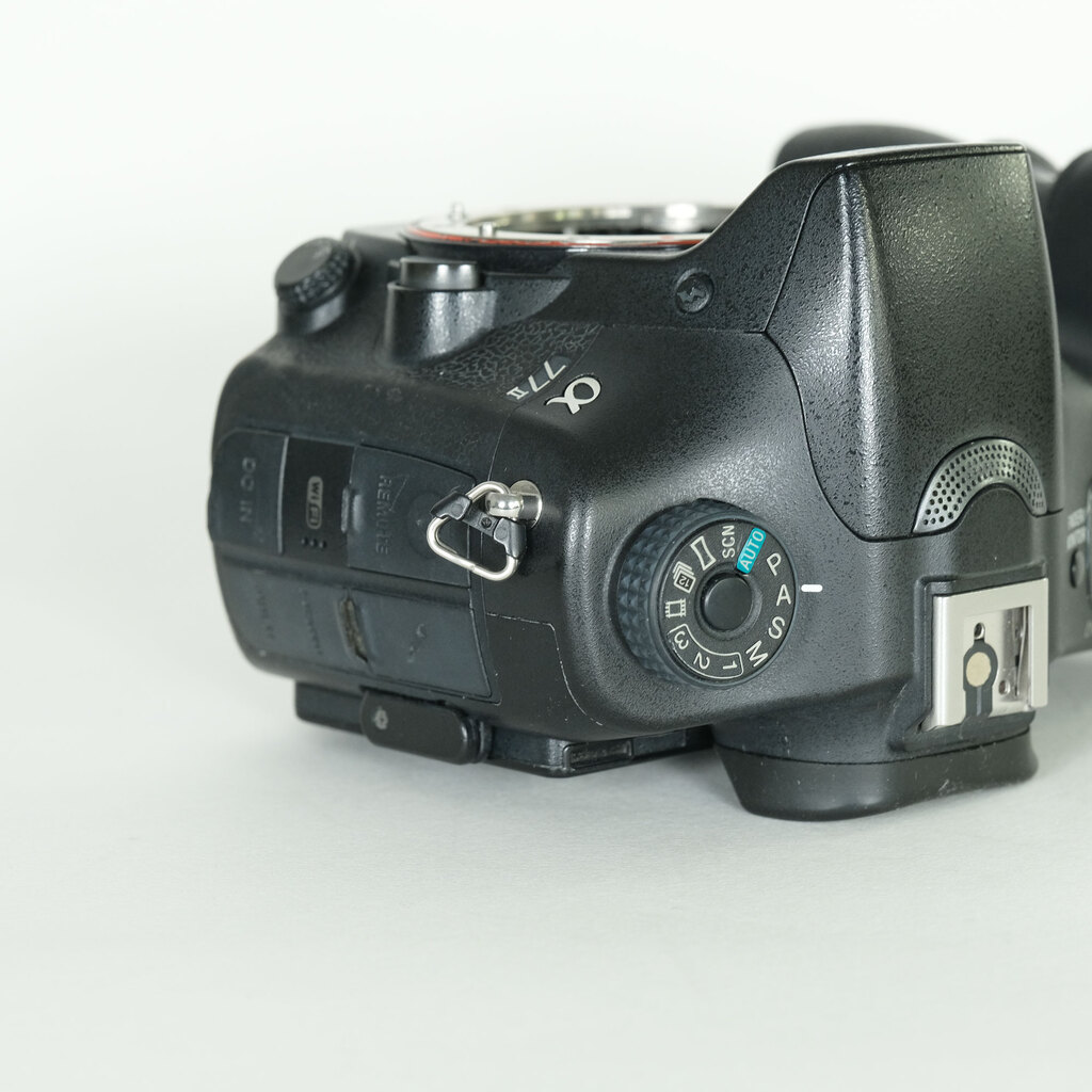 SONY α77IIボディ ILCA-77M2 SONY α77IIボディ ILCA-77M2