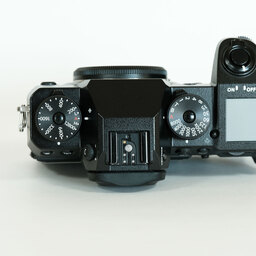 FUJIFILM X-H1 FUJIFILM X-H1