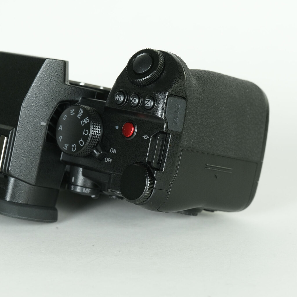 Panasonic LUMIX S5IIX ボディ DC-S5M2X ブラック Panasonic LUMIX S5IIX ボディ DC-S5M2X ブラック