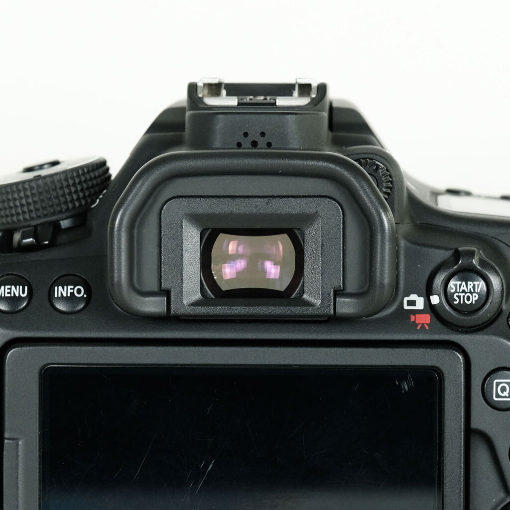 Canon EOS 80D Canon EOS 80D