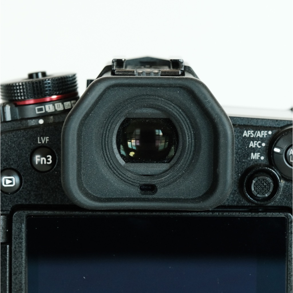 美品　シャッター回数4208回　LUMIX G9 pro   DC-G9 中古】Panasonic パナソニック LUMIX G9 PRO DC-G9L レンズ