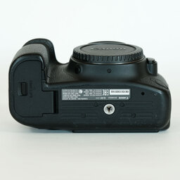 Canon EOS 6D Mark II Canon EOS 6D Mark II