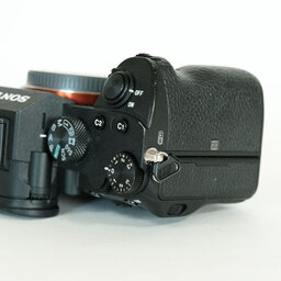 SONY α7 III（ILCE-7M3）