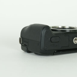 Canon EOS M3 ボディEVFキット ブラック