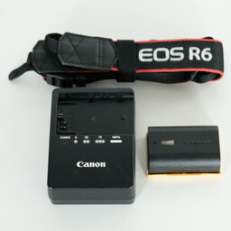 Canon EOS R6