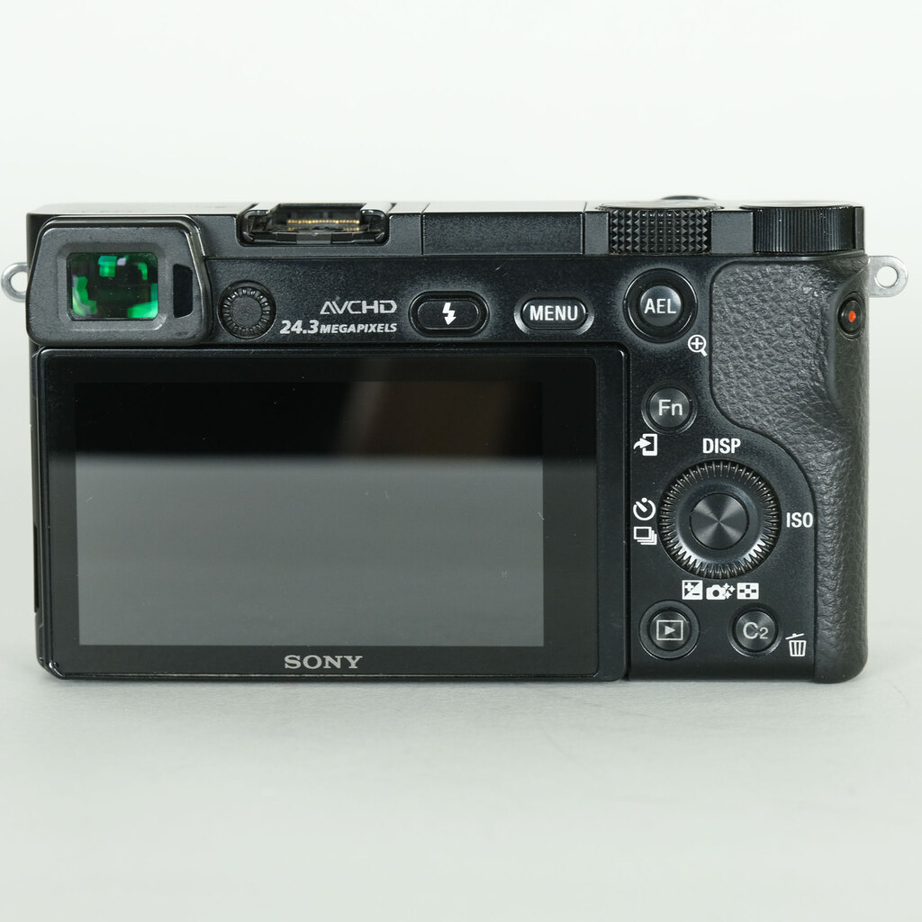SONY α6000(ILCE-6000) SONY α6000(ILCE-6000)