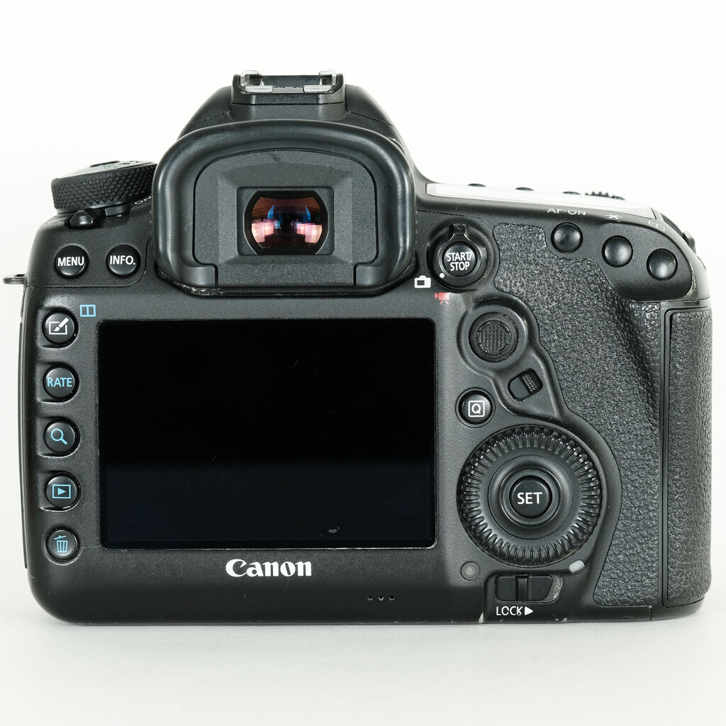 シャッター回数少なめ美品/ 付属品有/Canon eos 5DMark4 ボディ キヤノン Canon EOS 5D Mark IV 標準&超望遠＆単焦点トリプル