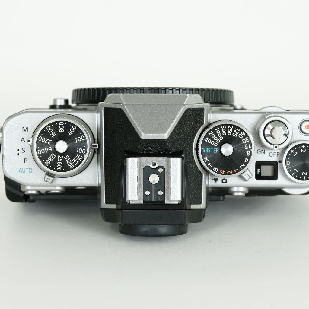 1JU0出品になります。 Nikon Z fcの出品 | ONE SCENE（ワンシーン）