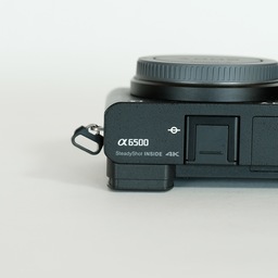 α6500（ボディ）★SONY★ワンオーナー★ショット数7713 Amazon | ソニー デジタル一眼カメラ「α6500」ボディSONY α6500