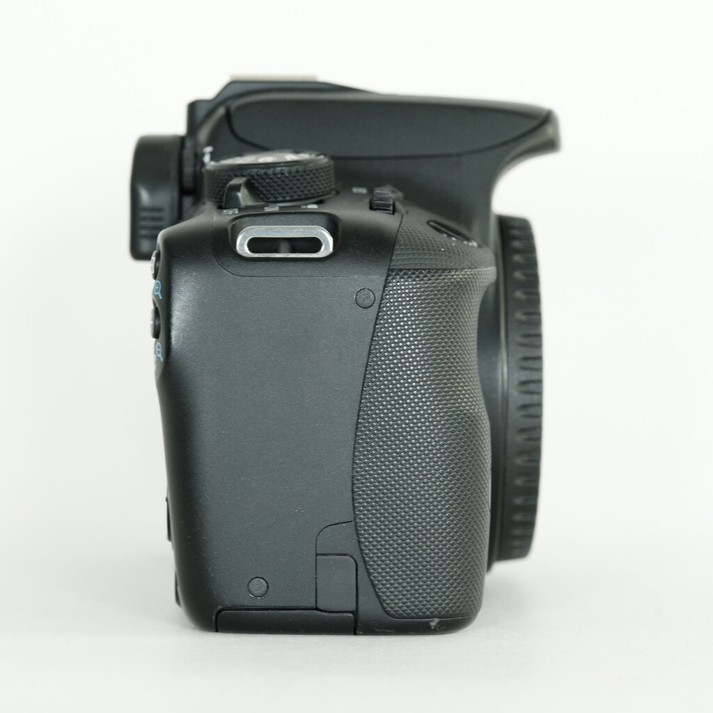 Canon EOS Kiss X7 Canon EOS Kiss X7