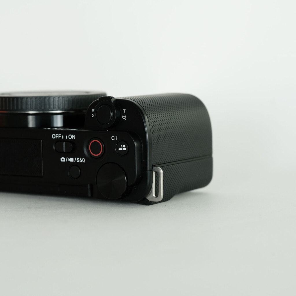 SONY VLOGCAM ZV-E10 SONY VLOGCAM ZV-E10