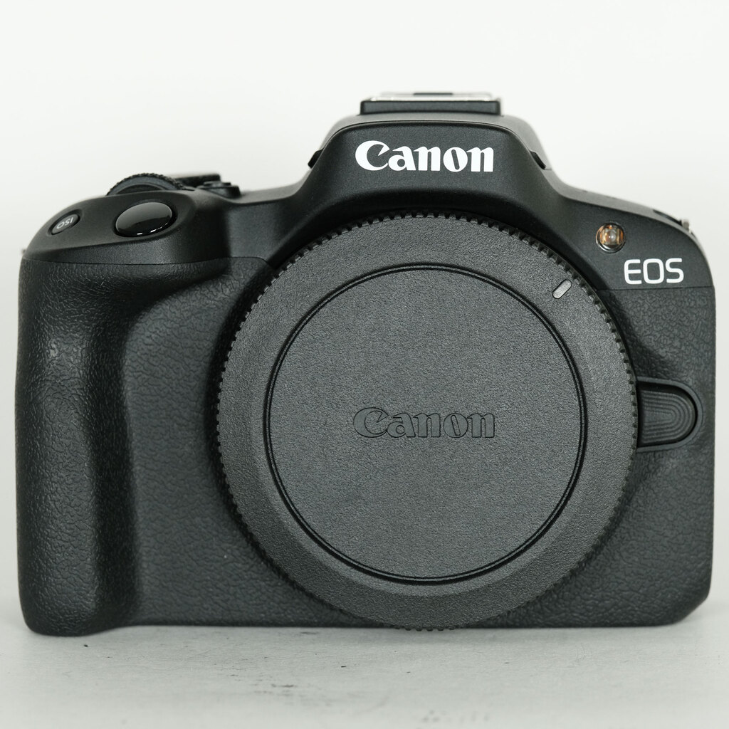 Canon EOS R50 Canon EOS R50