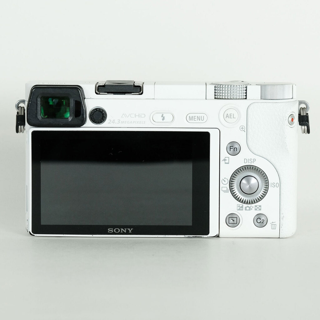 SONY α6000(ILCE-6000) SONY α6000(ILCE-6000)