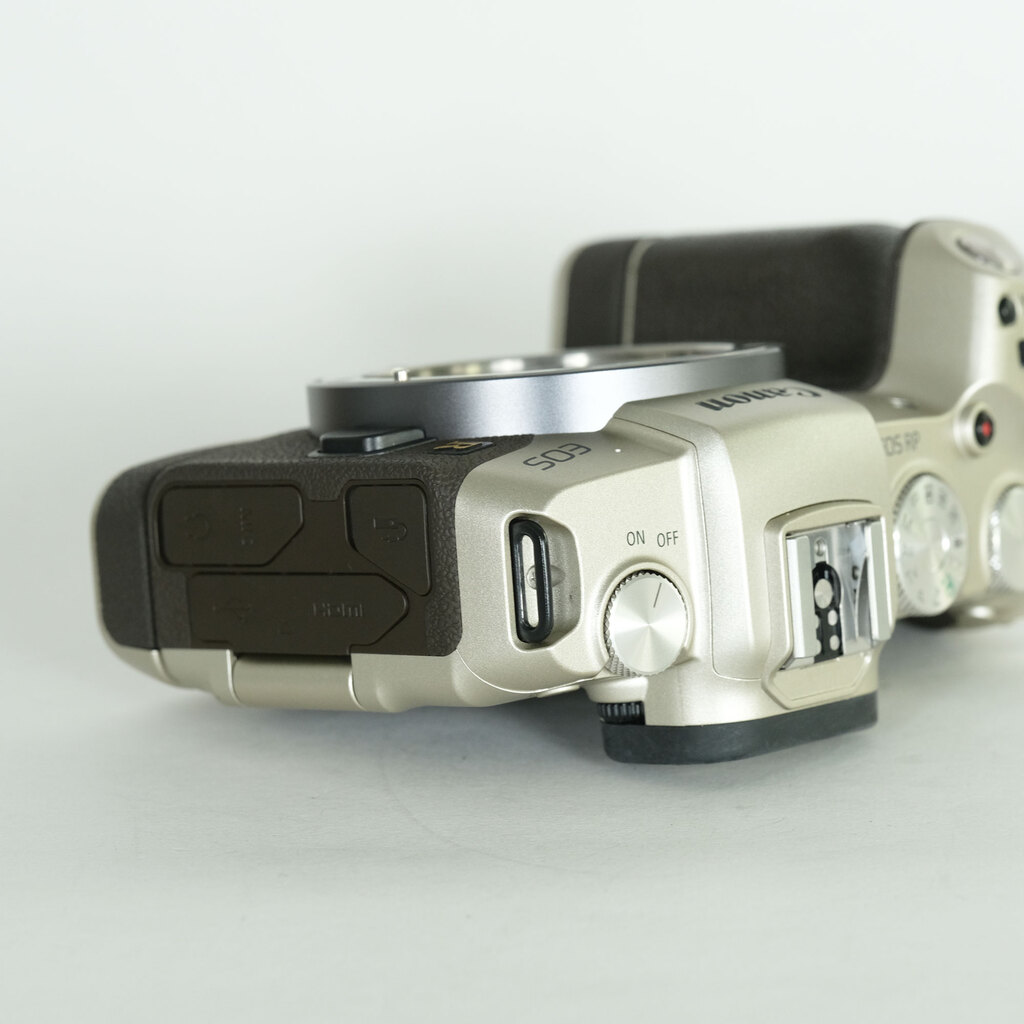 Canon EOS RP ボディ ゴールド Canon EOS RP ボディ ゴールド