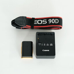 Canon EOS 90D Canon EOS 90D