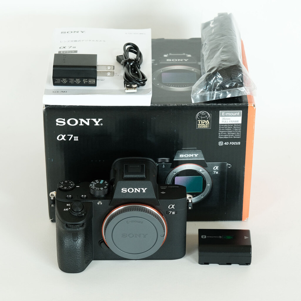SONY α7 III(ILCE-7M3) SONY α7 III(ILCE-7M3)