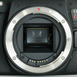 Canon EOS Kiss X8i Canon EOS Kiss X8i