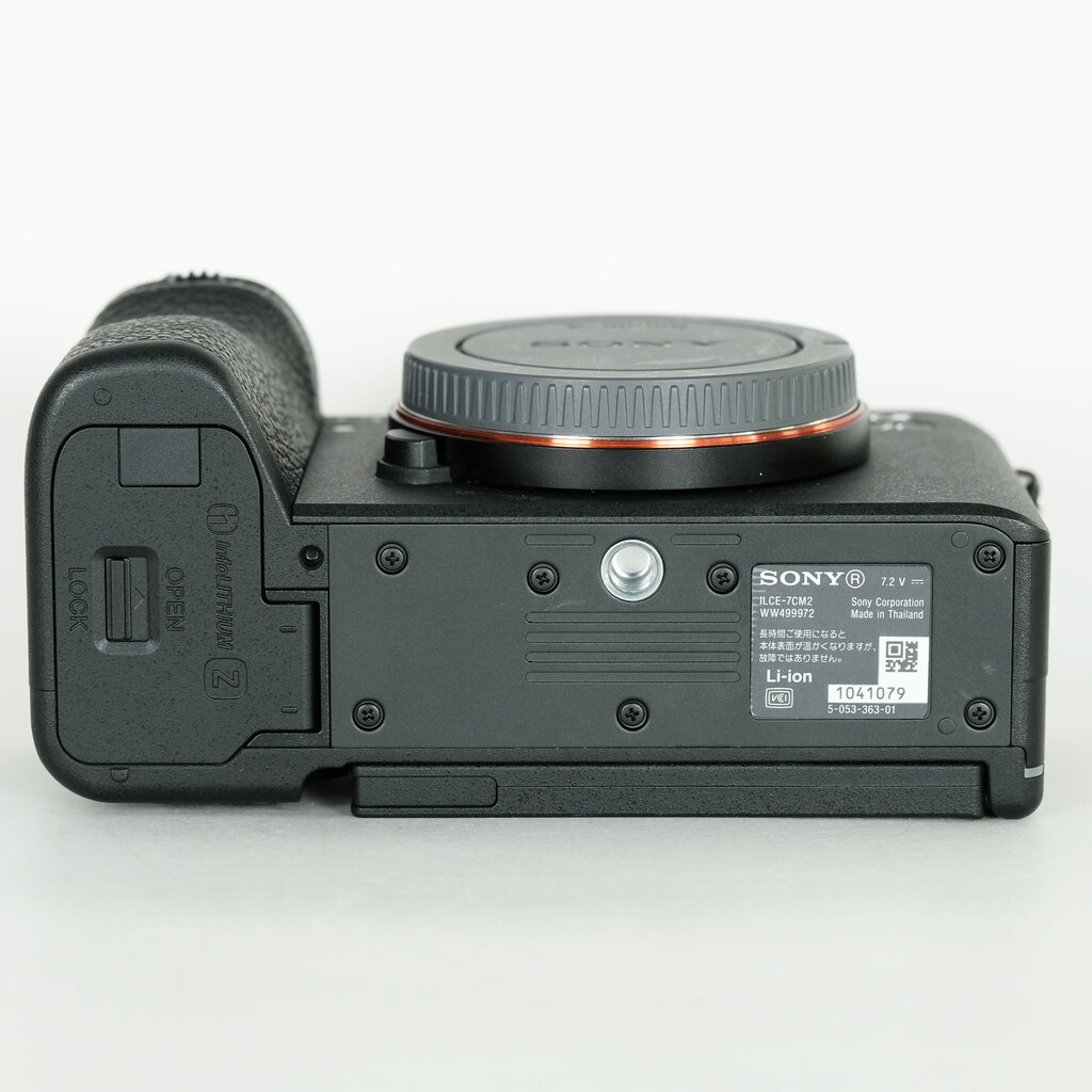 SONY α7C II ILCE-7CM / 予備バッテリー付き Amazon.co.jp: SONY(ソニー) 【α7CM2 と バッテリー