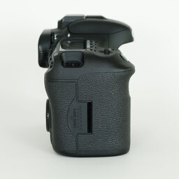 Canon EOS 7D Mark II Canon EOS 7D Mark II