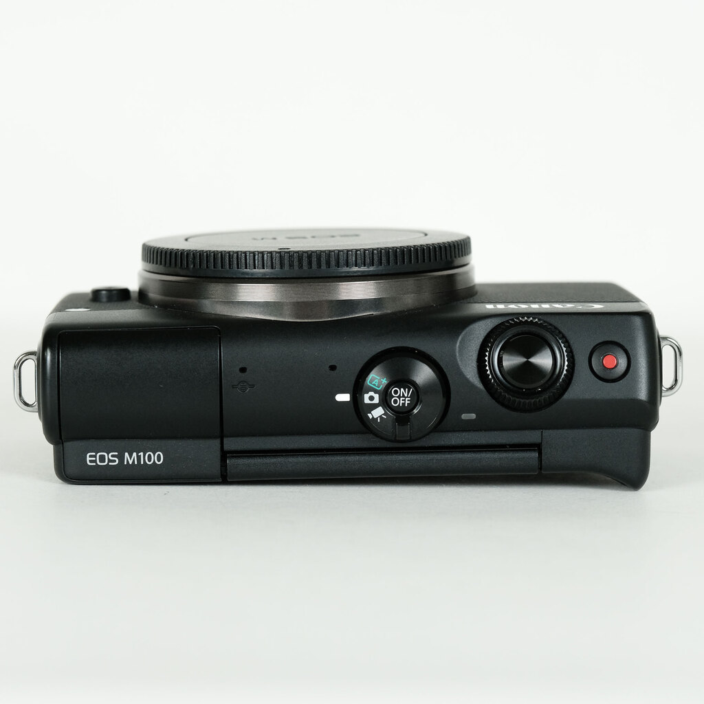 Canon EOS M100