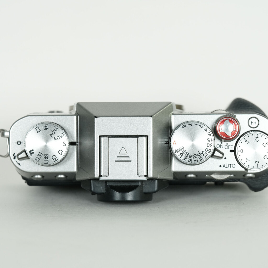 富士フイルム - ■228ショット■ FUJIFILM X-T30 ボディ ■ほぼ新品■ 価格.com - 富士フイルム FUJIFILM X-T30 II ボディ 価格比較