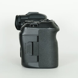 Canon EOS R5 Canon EOS R5