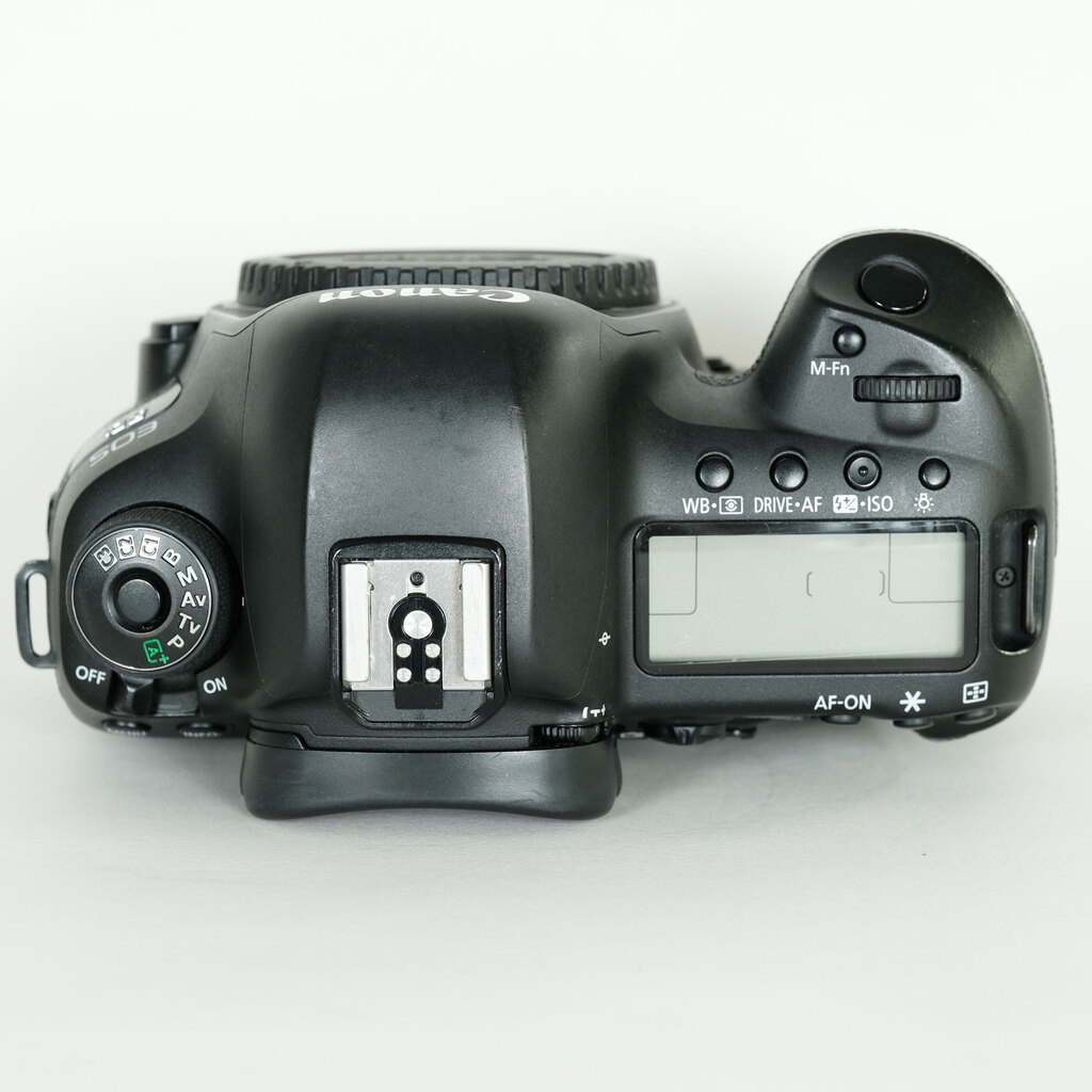 Canon EOS 5D Mark IV