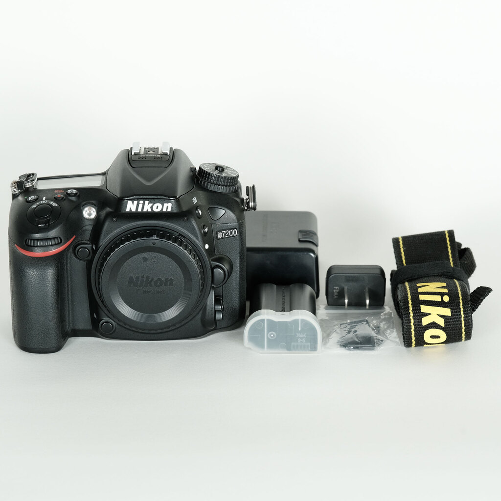 Nikon D7200