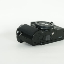 OLYMPUS OM-D E-M5 Mark III