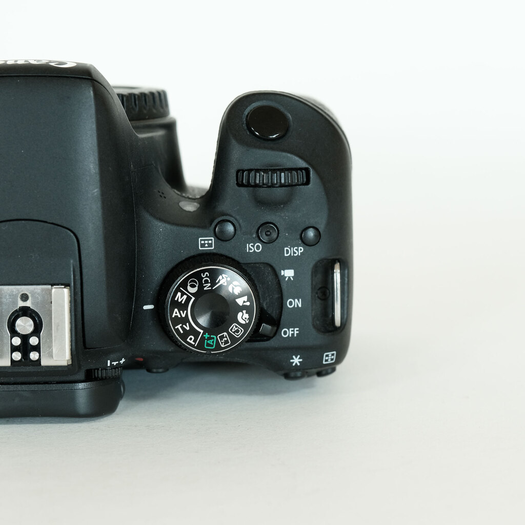 Canon EOS Kiss X9i Canon EOS Kiss X9i