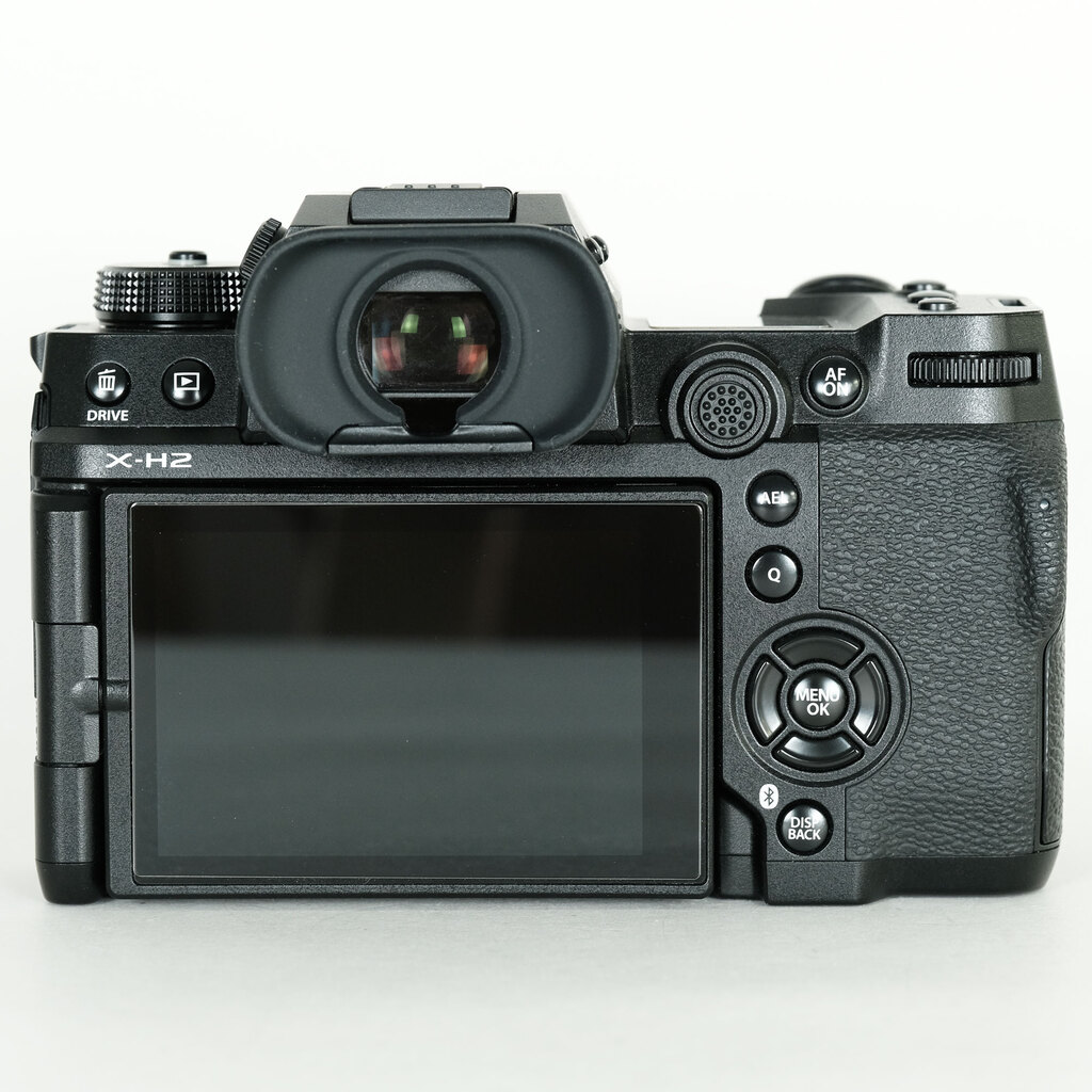 FUJIFILM X-H2