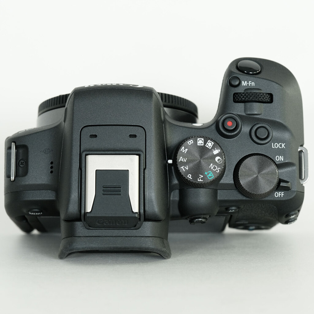 Canon EOS R10 Canon EOS R10