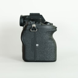 SONY α7R IV(ILCE-7RM4) SONY α7R IV(ILCE-7RM4)