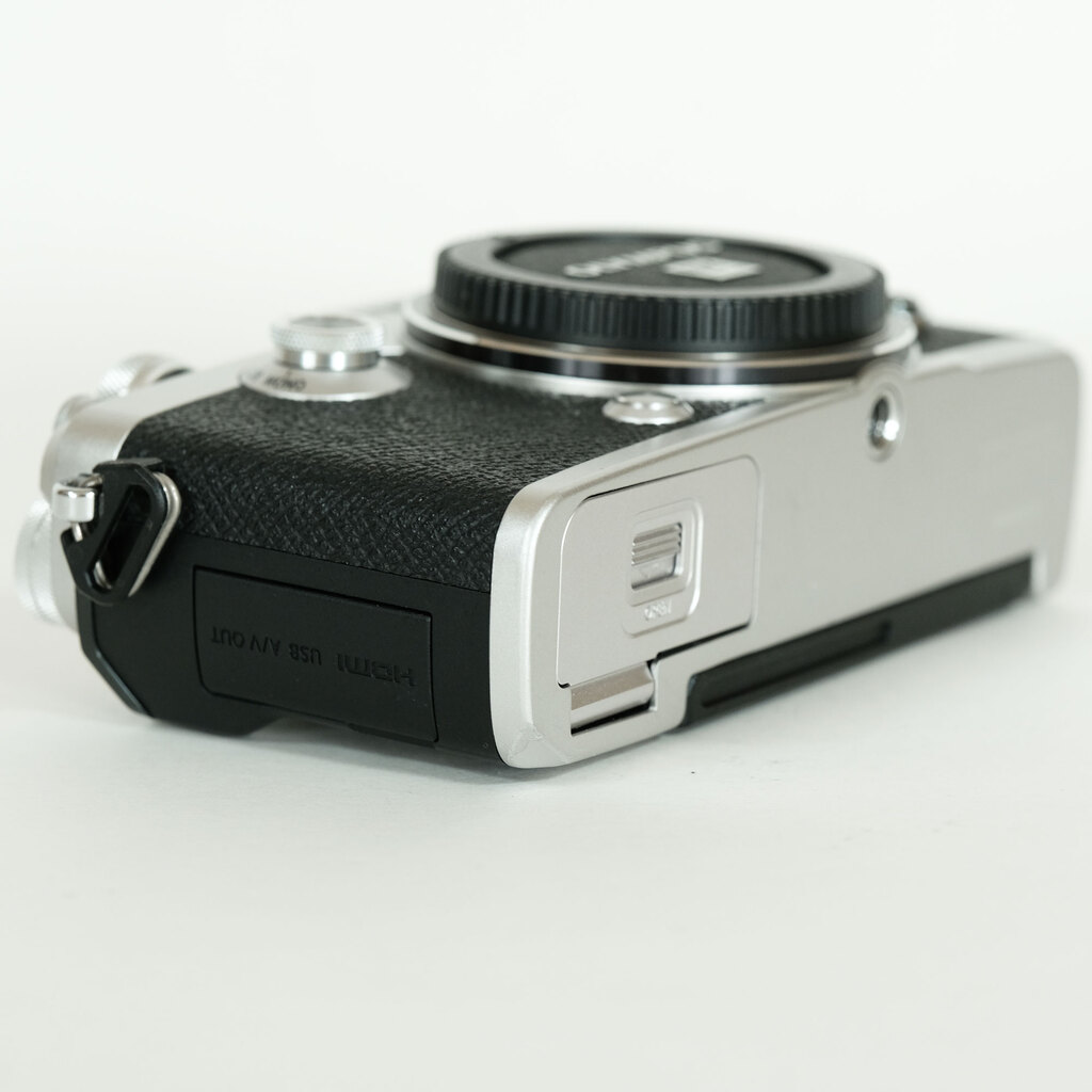 OLYMPUS PEN-F OLYMPUS PEN-F