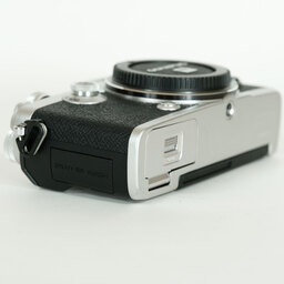 OLYMPUS PEN-F OLYMPUS PEN-F