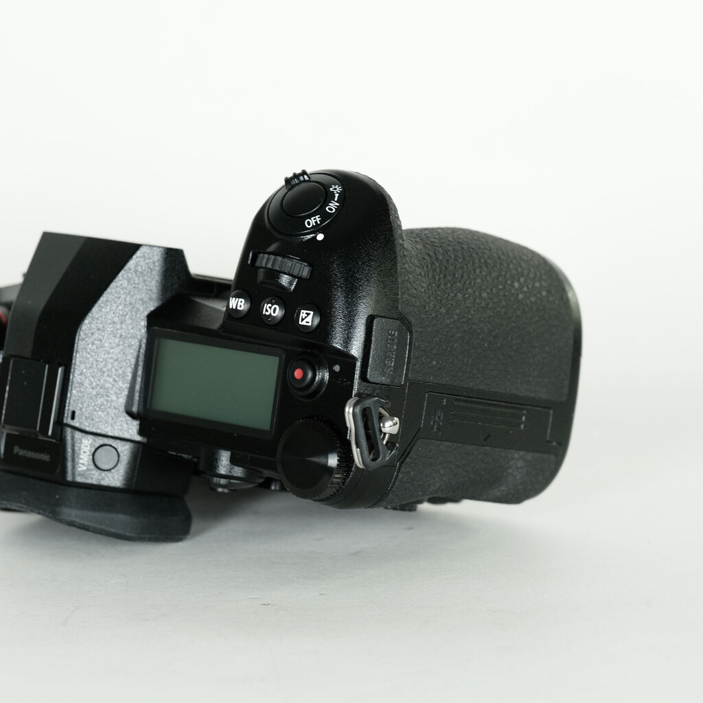 Panasonic LUMIX DC-G9 PRO