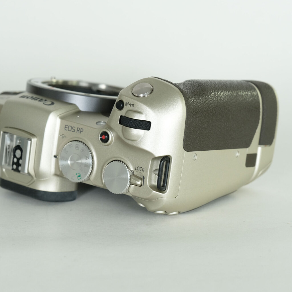 Canon EOS RP ボディ ゴールド Canon EOS RP ボディ ゴールド