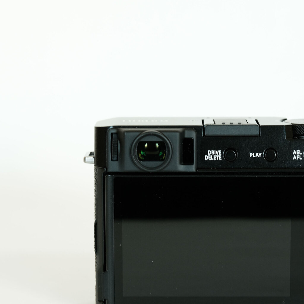 FUJIFILM X-E4 FUJIFILM X-E4