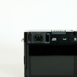 FUJIFILM X-E4 FUJIFILM X-E4