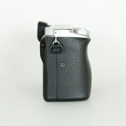 SONY α6000（ILCE-6000）